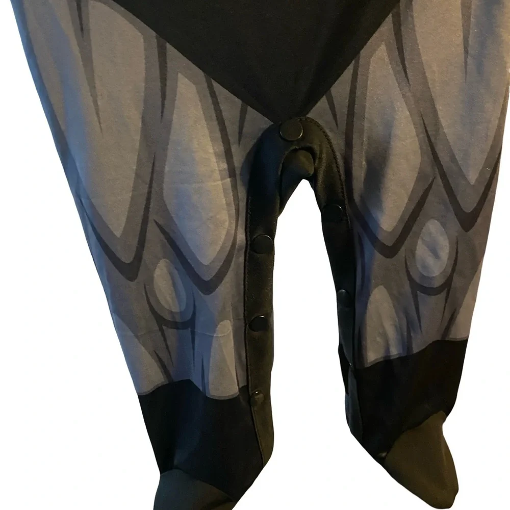 Batman Costume for Infant - Picture 3 of 4